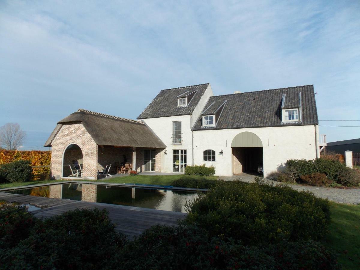 Bed and Breakfast De Weide Poort Beerse Esterno foto
